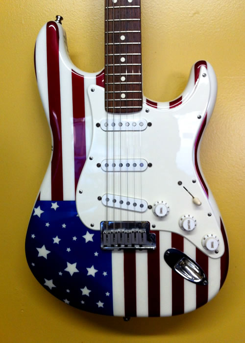 Custom painted American flag motif on a Strat